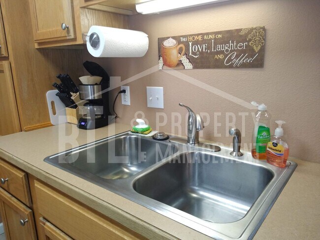 Photo - Fantastic Furnished 1 Bedroom Cond