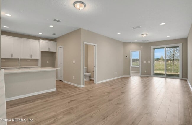 Photo - 591 Cherry Elm Dr