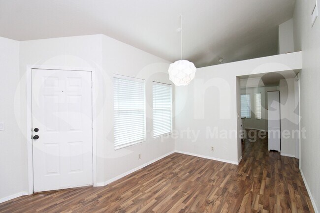 Photo - 3453 N Seneca Ct