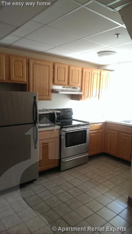 Building Photo - 1622 Massachusetts Ave Rental