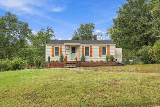 Photo - 5224 England St
