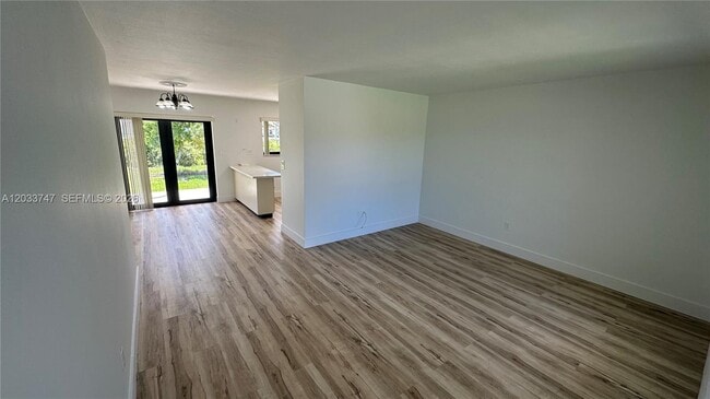 Photo - 5110 SW 106th Ave