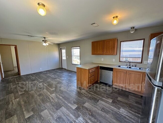 Building Photo - 260 Lark Meadow Dr Rental