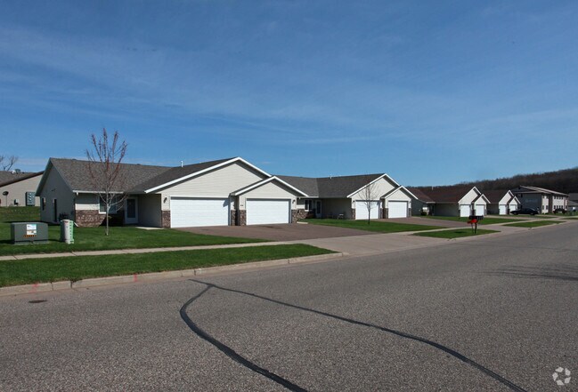 Country Meadows Apartments - Country Meadows Apartments