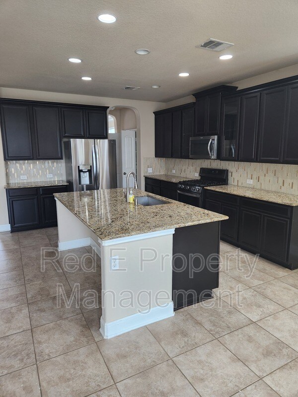 Photo - 1806 Ayleth Ave