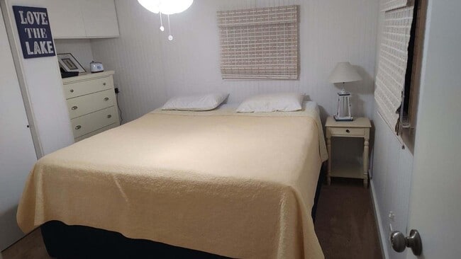 Photo - 2044 SE 34th Ln