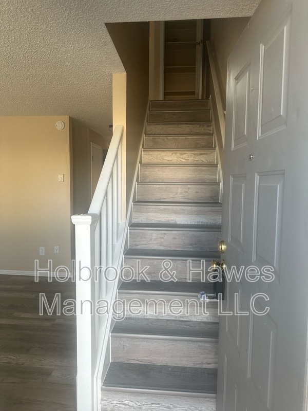 Photo - 4881 Basswood Dr