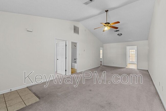 Photo - 301 Brock Ln