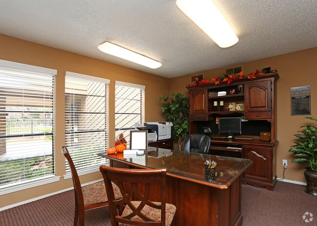 Leasing Office