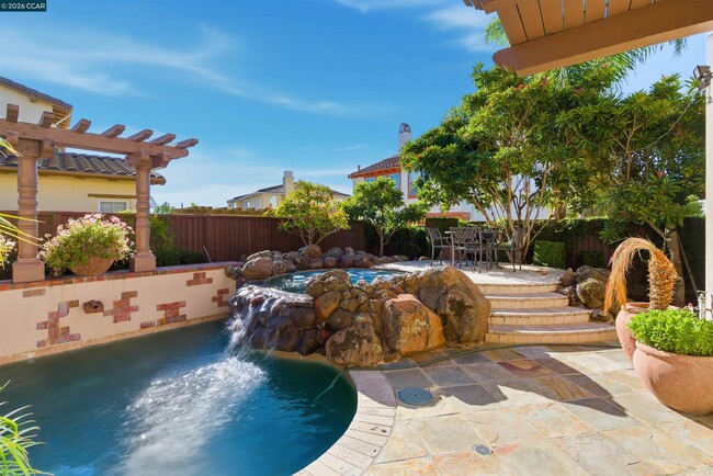 Photo - 1041 S Wedgewood Rd