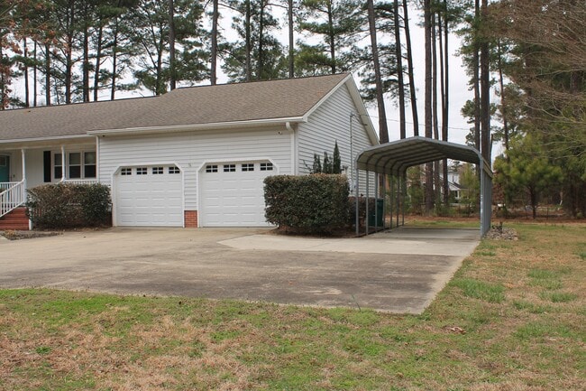 Photo - 4902 Simpson Dr