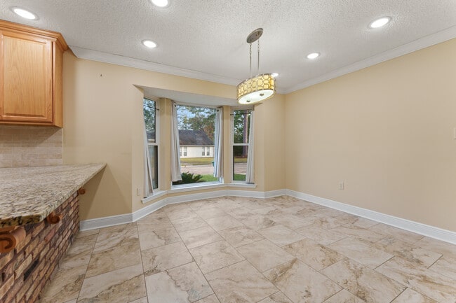 Photo - 601 Rue Cannes