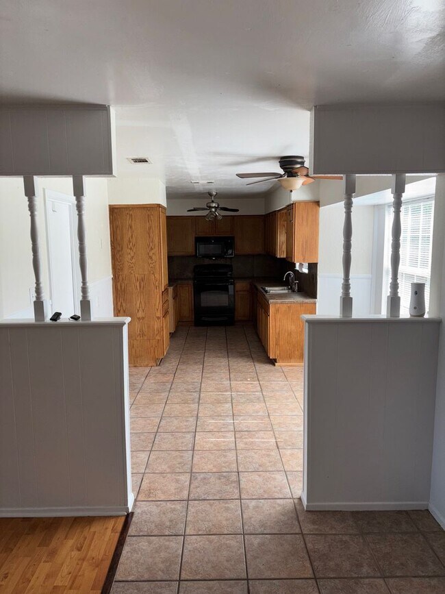 Photo - 3 Bedroom 2 Bathroom Georgetown Home