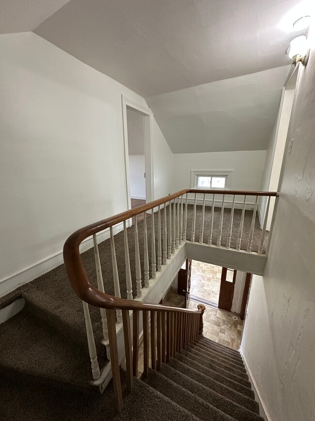 Photo - 915 Madison St