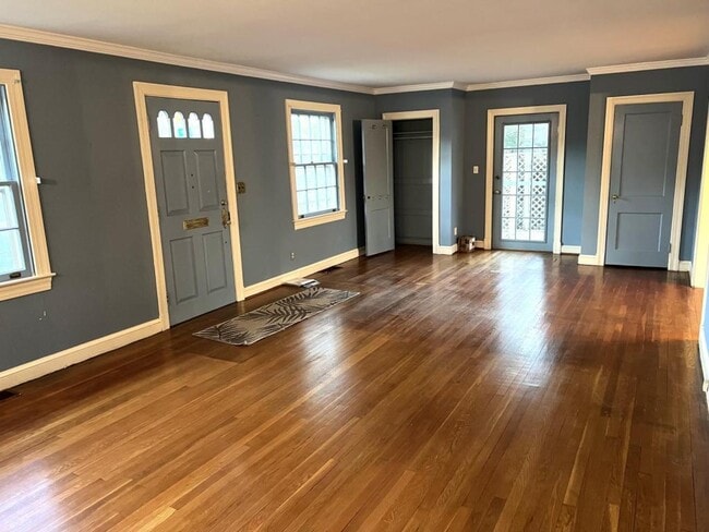 Photo - 4027 N Glebe Rd