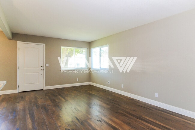 Photo - Auburn Condo is NOW rent ready! Unit APT 3