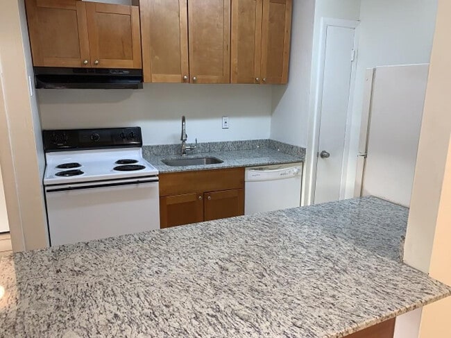 Photo - 890 SW 129th Pl Unit 209