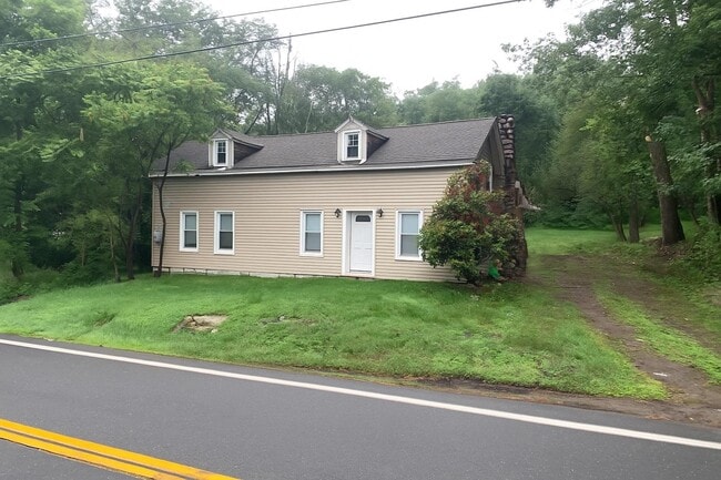 Photo - 2453 US-209 House