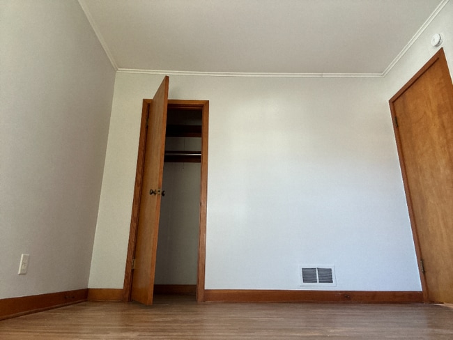 Photo - 3252 Nebraska St