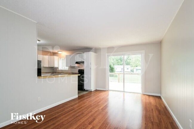 Photo - 6863 Foxbend Ct