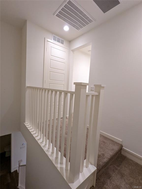 Photo - 19537 Astor Pl