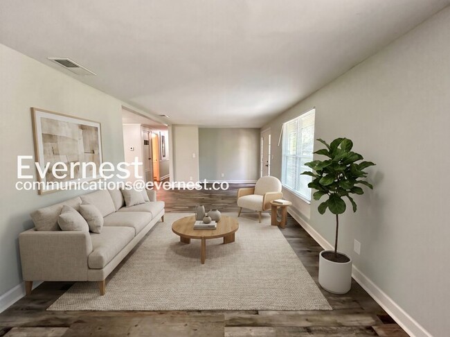 Photo - 2975 Sharon Ln