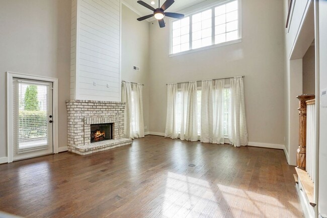 Photo - 4790 McGill Ct