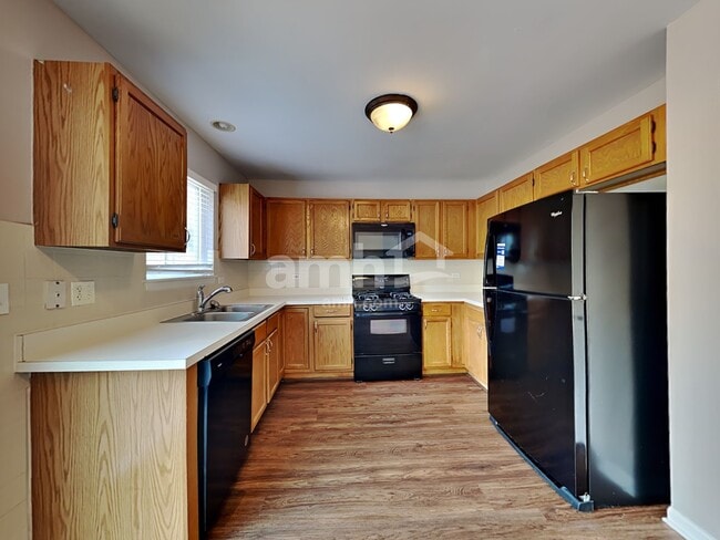 Photo - 2346 N Masters Ln
