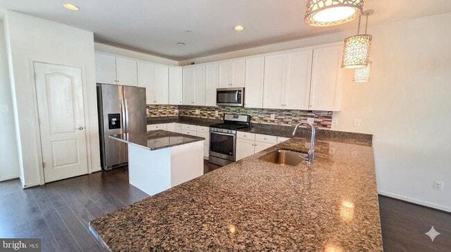 Photo - 7761 Dagny Wy