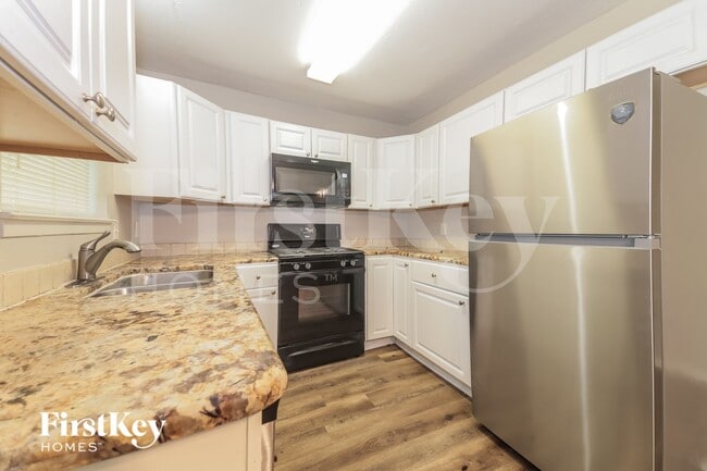 Photo - 101 Sesame Dr