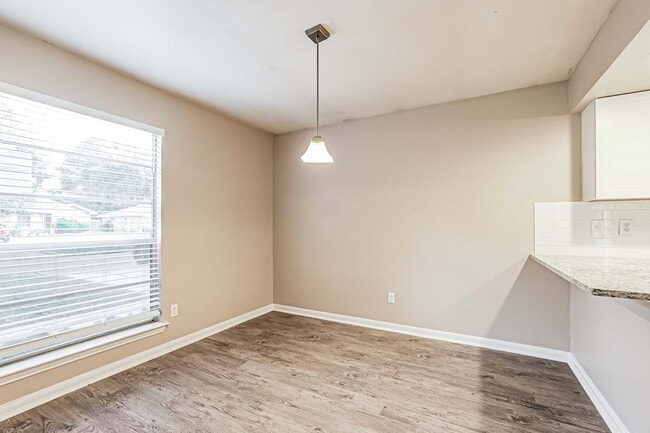 Photo - 18710 Twigsworth Ln