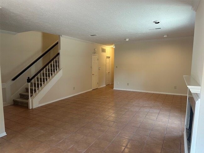 Photo - 2202 Welch St