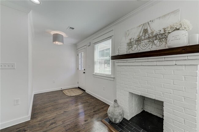 Photo - 456 Griffin St NW