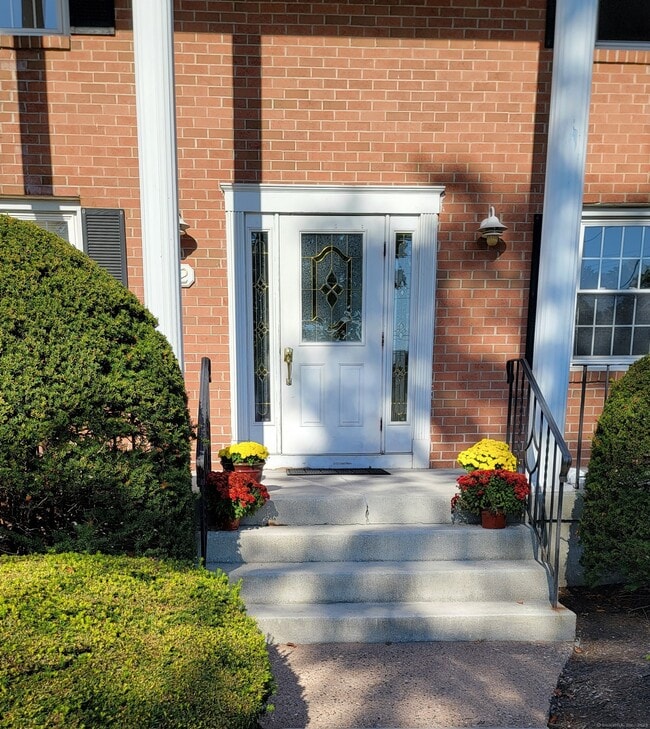 Photo - 12 Brewster Rd Unit 12B