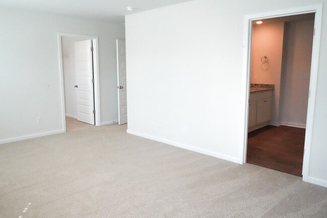 Photo - 497 Coconut Dr