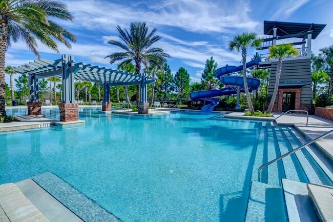 Photo - 579 Meadow Creek Dr