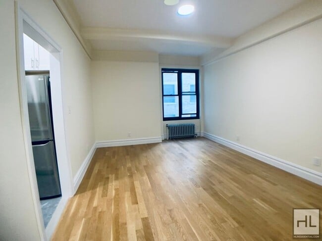 Photo - SECOND AVENUE Unit 9M