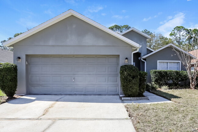 Photo - 1912 Wiregrass Ct House