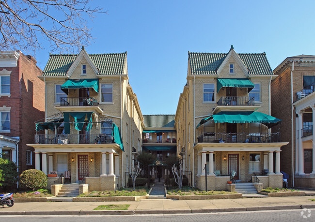 Building Photo - Countess Court Apartments