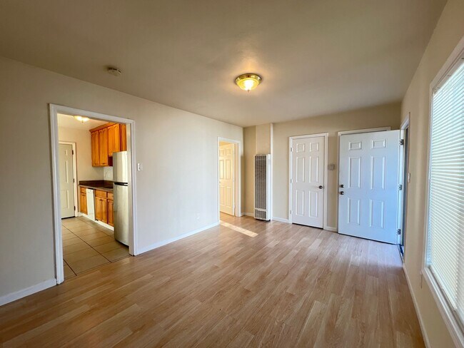 Photo - 1st Month's Rent is FREE!!! Conveniently Located Newly Remodeled 1 Bed/ 1 Bath Duplex for Rent In... Unit 1462