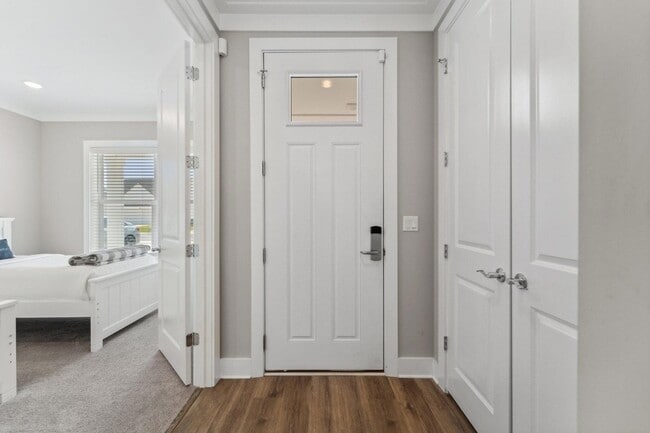 Photo - 712 Landing Cir