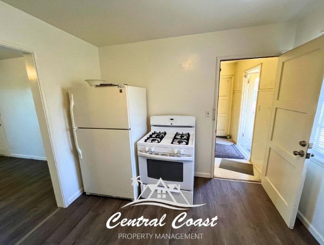 Photo - 0 N Elizabeth St Rental