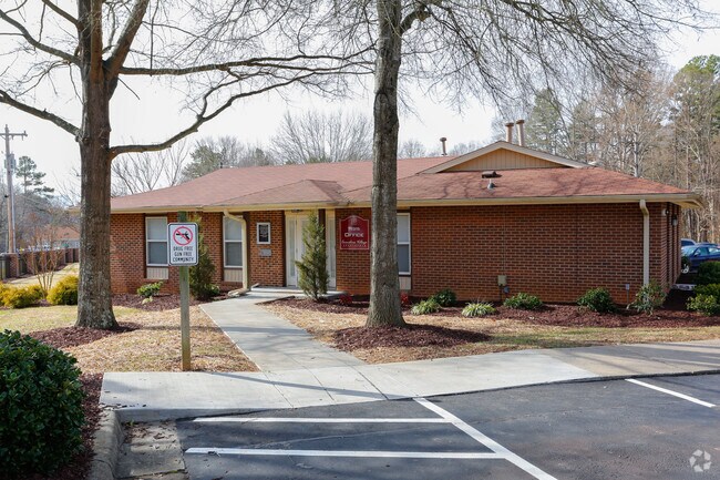 Photo - Cornelius Village Apartments