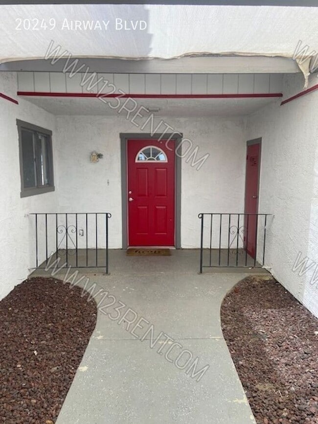 Photo - 20249 Airway Blvd