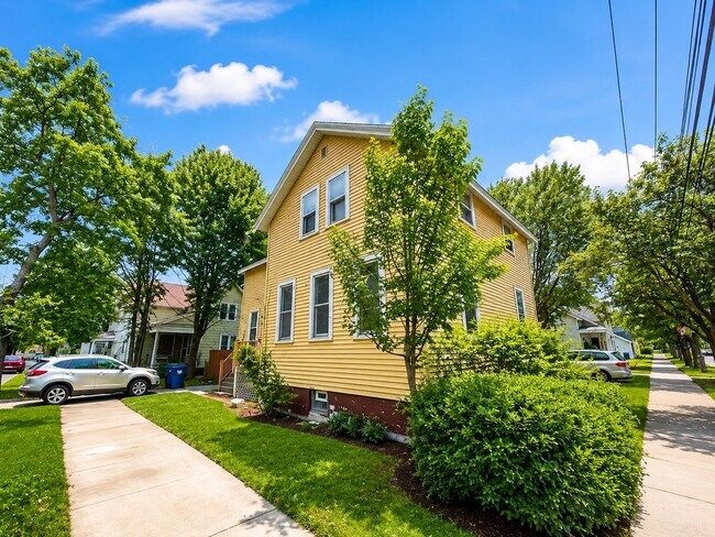Photo - 703 Jackson St Unidad 1
