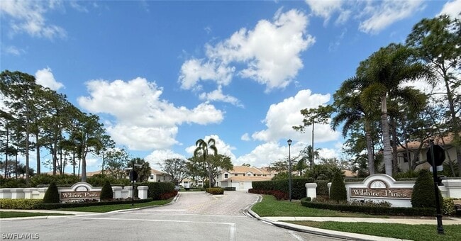 Building Photo - 6210 Wilshire Pines Cir Unit 1