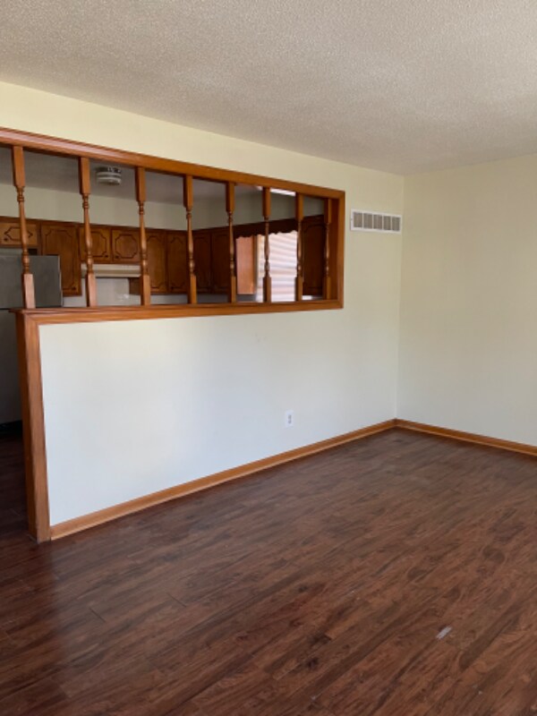 Photo - 2712 Englewood Terrace Unit 2712