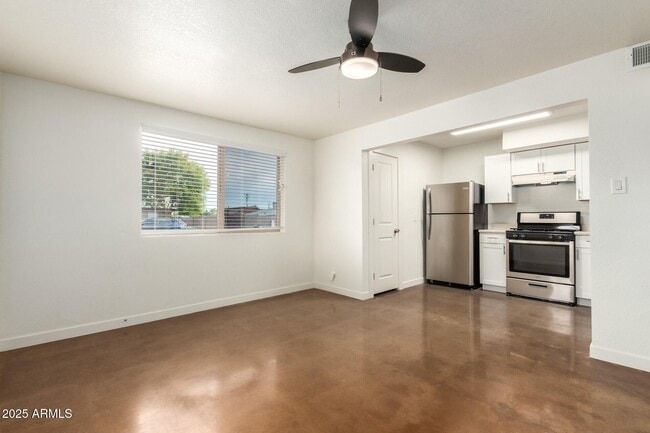 Photo - 616 S Bellview Unidad C