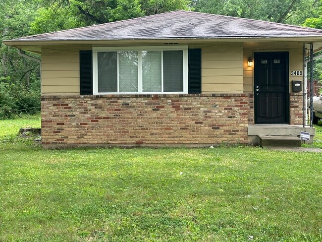 Building Photo - 3409 N Leland Ave Rental
