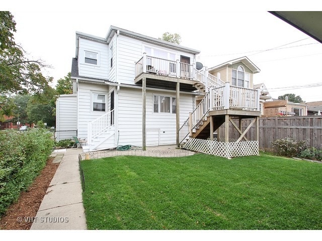 6802 Highland Backyard - 6802 W Highland Ave Unit 1